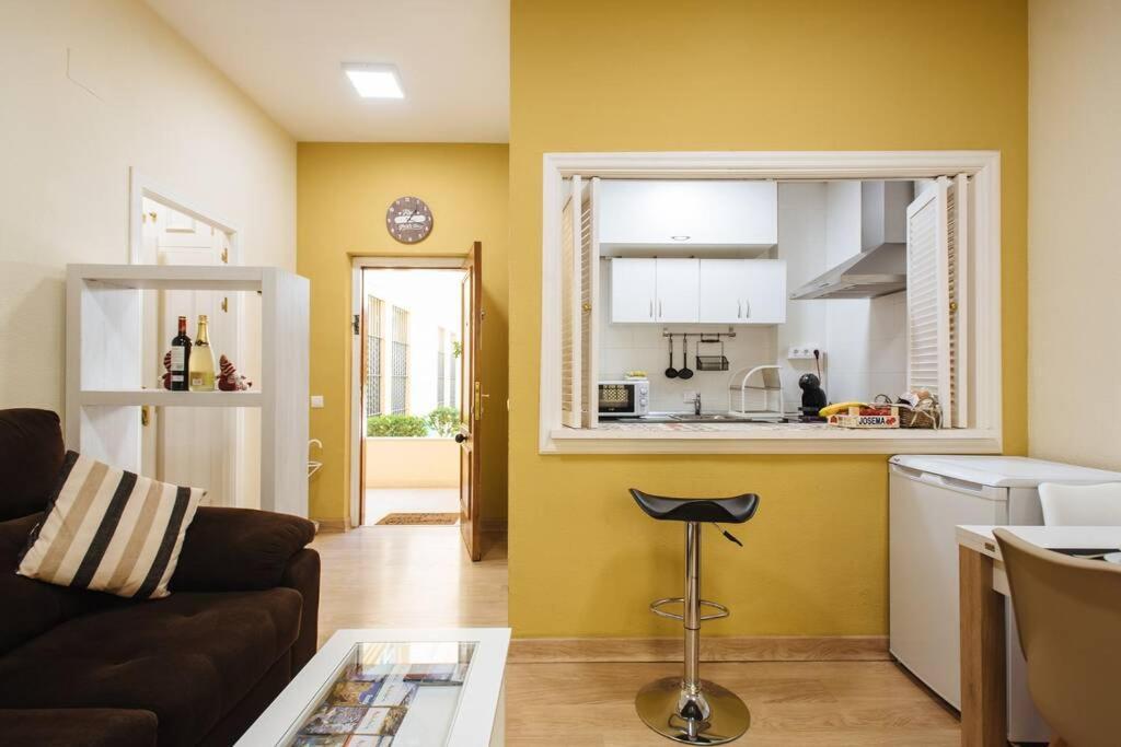 Cozy And Well Located Apartment In The Center Of סביליה מראה חיצוני תמונה